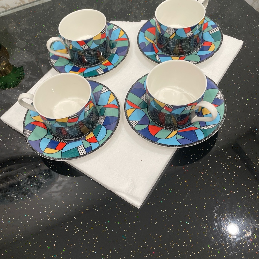 Colorful Geometric Patterned Tea Cup Set - Picture 2 of 7